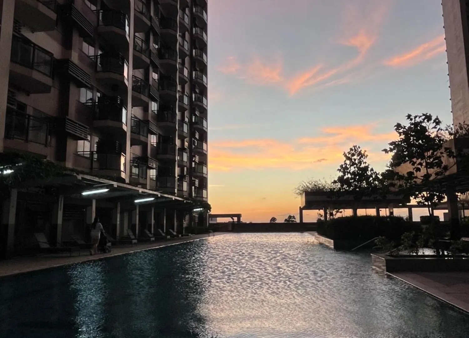 Bayview Near Picc Ccp Starcity Okada Airport Moa Pasay Philippines